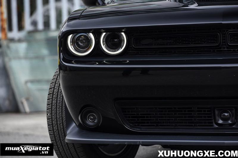 den-truoc-xe-Dodge-Challenger-GT-2021-Muaxegiatot-vn