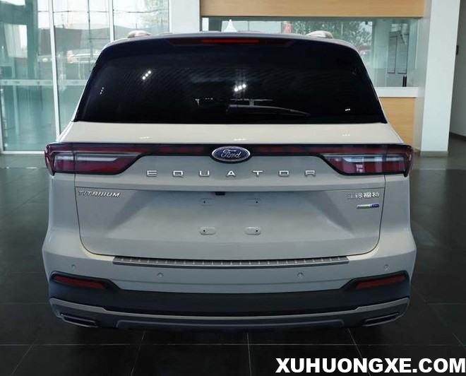 duoi-xe-ford-Equator-2021-muaxegiatot-vn