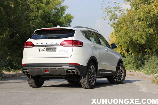 duoi-xe-haval-h6-2021-muaxegiatot-vn