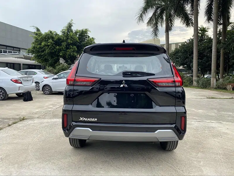 duoi xe mitsubishi xpander 2022 2023 muaxegiatot vn 8