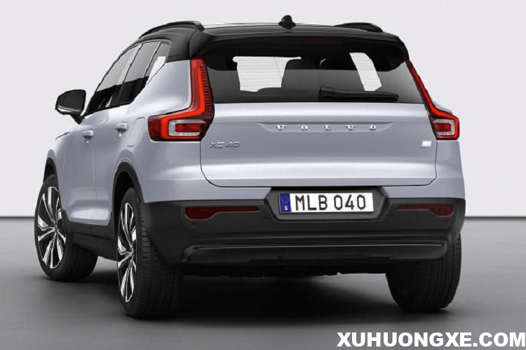 duoi-xe-suv-thuan-dien-volvo-xc40-pure-electric-2021-2022-muaxegiatot-vn