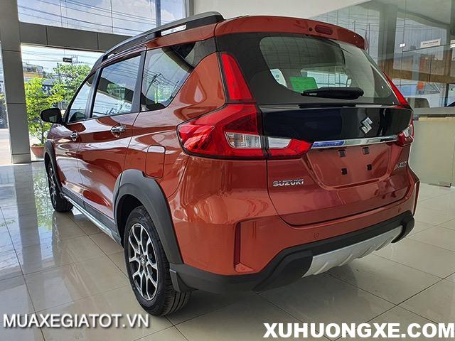 duoi-xe-suzuki-xl7-2020-2021-muaxegiatot-vn-4