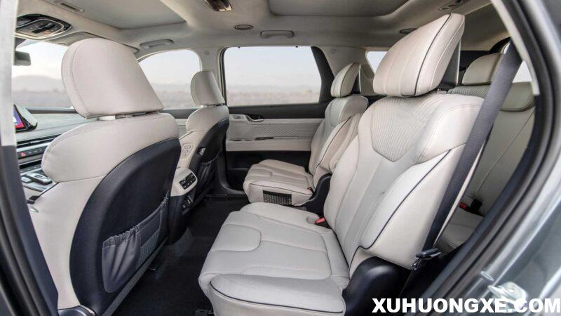 Hyundai Palisade 2023 có ghế thương gia.