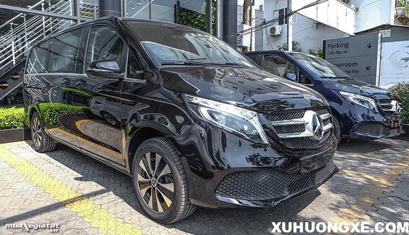 gia-xe-mercedes-benz-v250-luxury-2021-muaxegiatot-vn.jpg