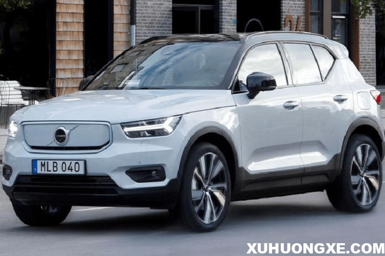 gia-xe-suv-thuan-dien-volvo-xc40-pure-electric-2021-2022-muaxegiatot-vn