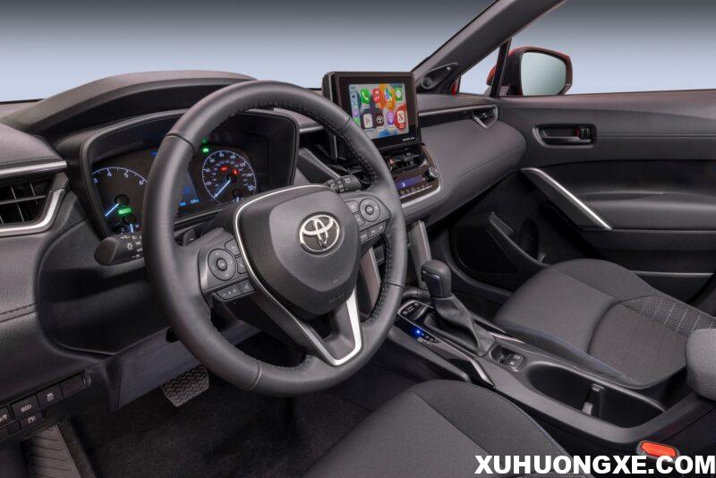 Toyota Corolla Cross 2023 không có màn hình kỹ thuật số hoàn toàn.