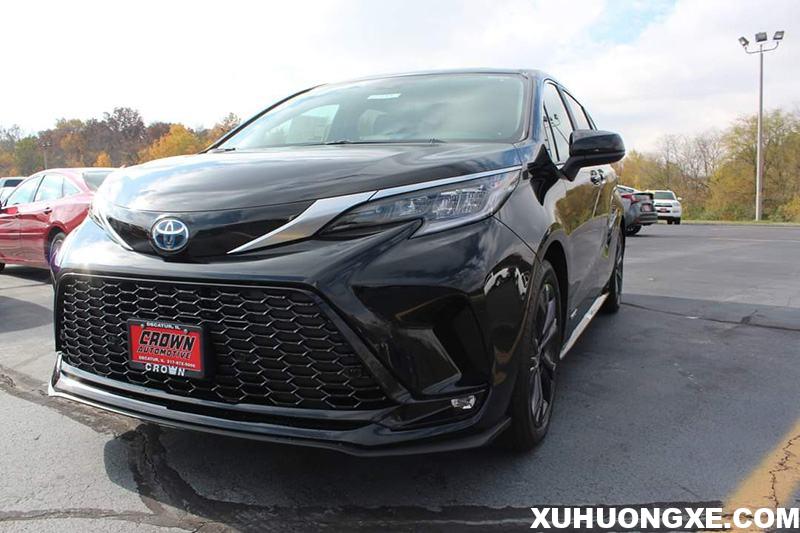 gia-xe-toyota-sienna-2021-limited-muaxegiatot-vn-13