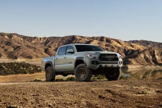 gia xe toyota tacoma 2023 muaxegiatot vn 10