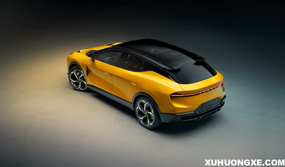 Lotus Eletre có thiết kế khá giống Lamborghini Urus.