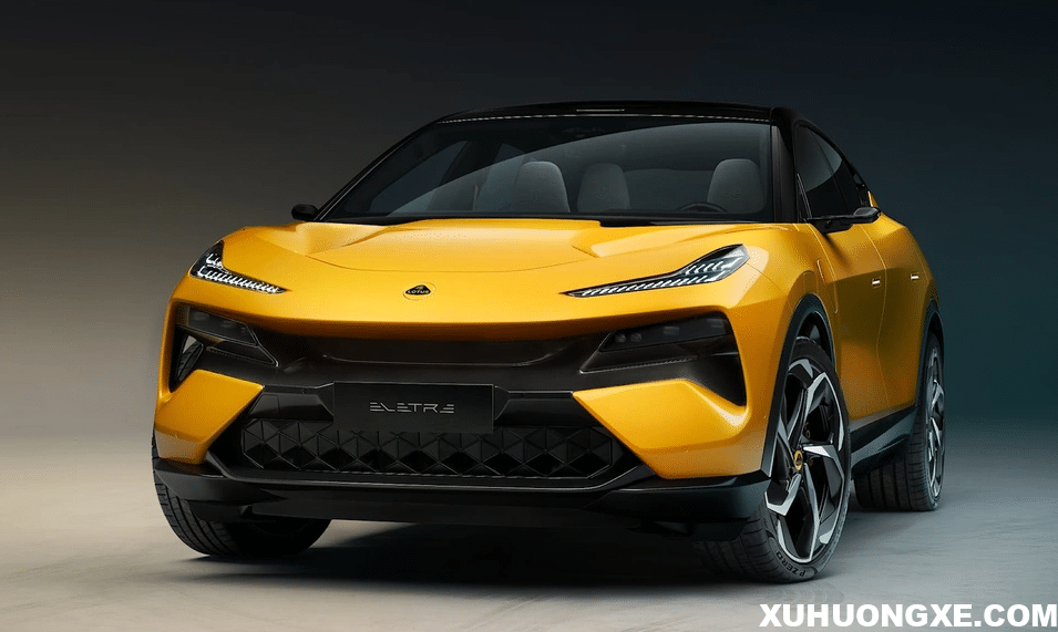 Lotus Eletre là SUV điện mới ra mắt.