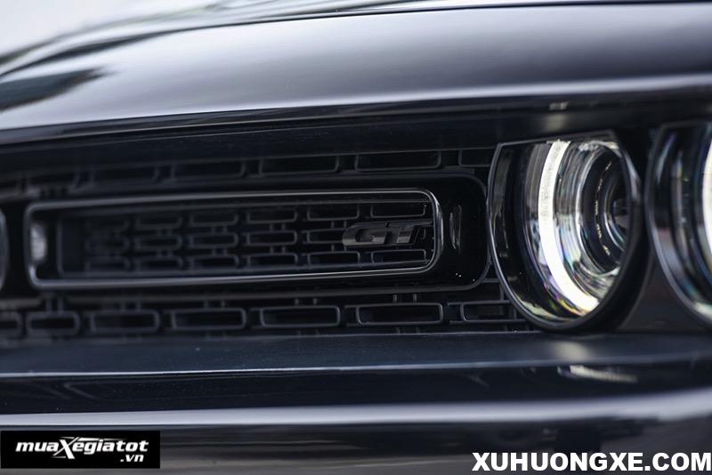 Luoi-tan-nhiet-xe-Dodge-Challenger-GT-2021-Muaxegiatot-vn