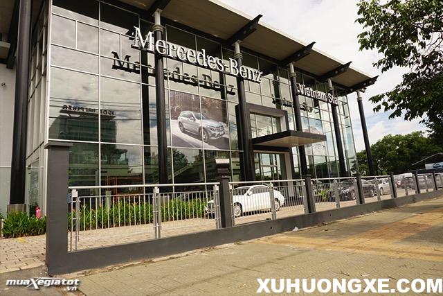 mat-tien-showroom-mercedes-truong-chinh-muaxegiatot-vn