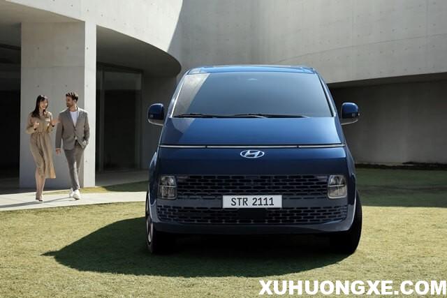 Muaxegiatot vn Hyundai Staria dau