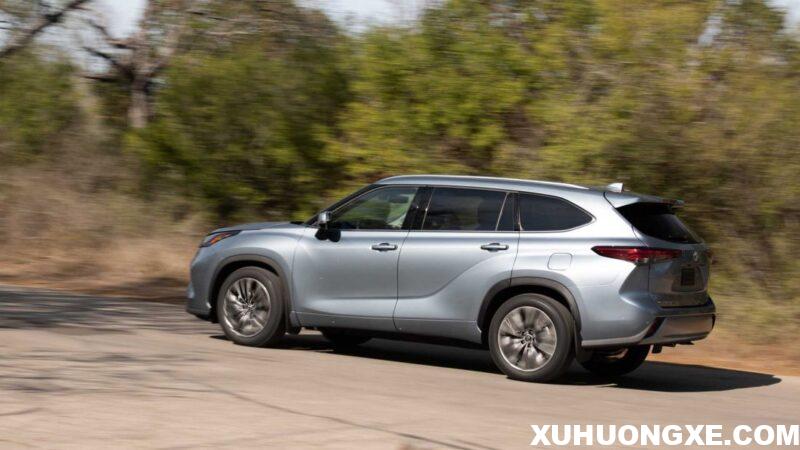 toyota highlander 2023 muaxegiatot 8