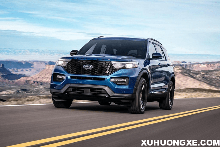 van-hanh-ford-explorer-2021-muaxegiatot-vn